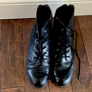 Madden girl Black boots